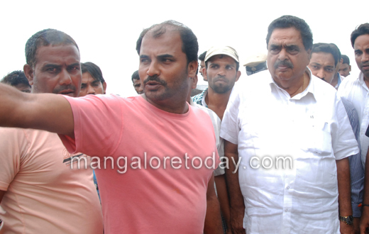 Ramanath Rai visits sea erosion-affected places in Ullal